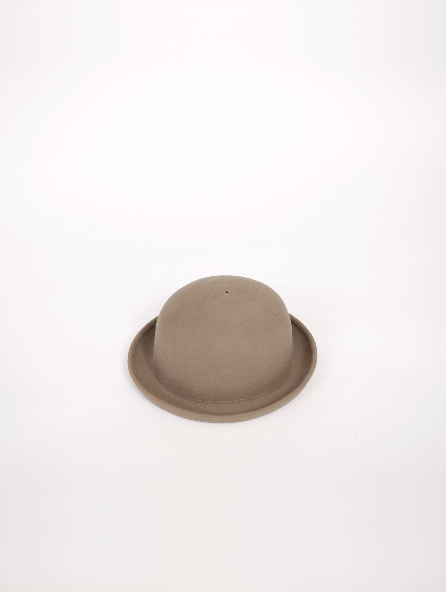 Small brimmed Hat