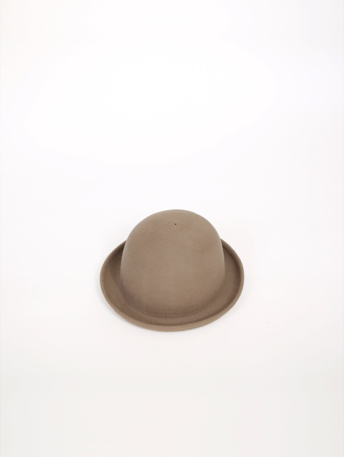 Small brimmed Hat